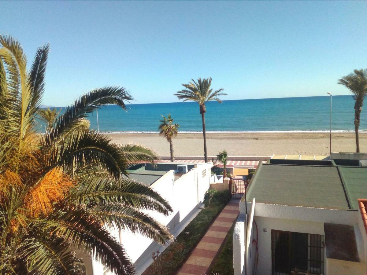Estudio Frente Al Mar Roquetas de Mar Kültér fotó