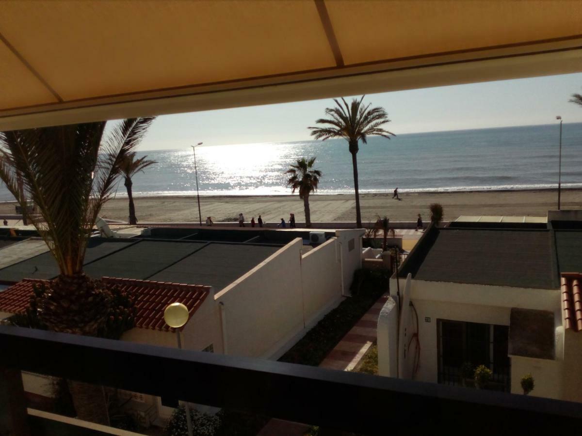 Estudio Frente Al Mar Roquetas de Mar Kültér fotó